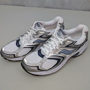 Saucony Grid Accomplice Ladies US Size 11 Like New